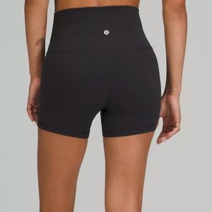 Lululemon Align™ High-Rise Short 4"